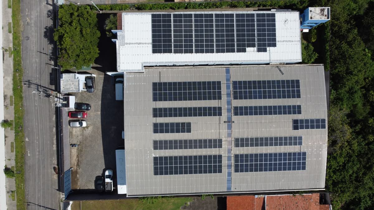 LECASU hybrid solar energy system
